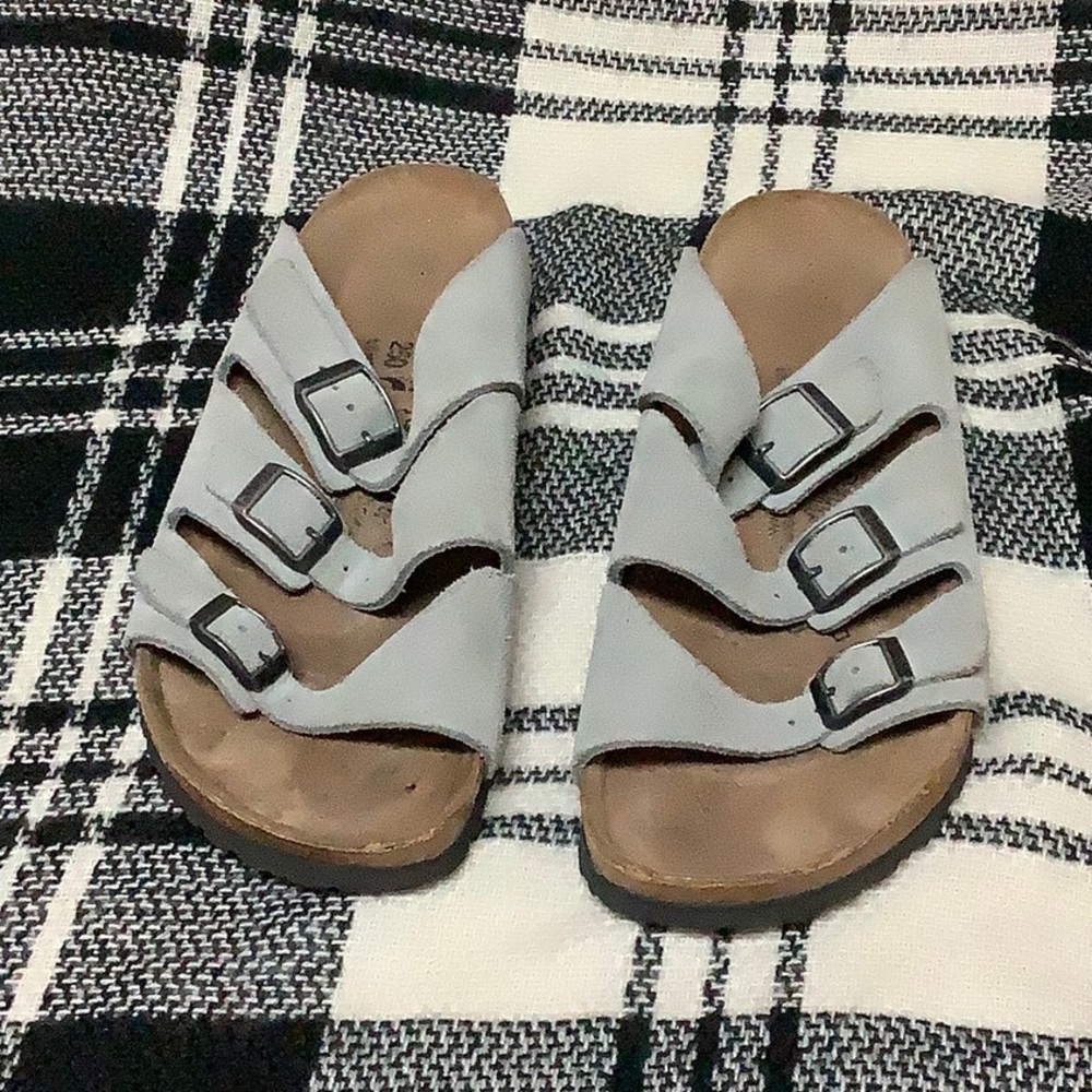 Birki’s grey & brown 3 strap Birkenstock sandals - Picture 1 of 8